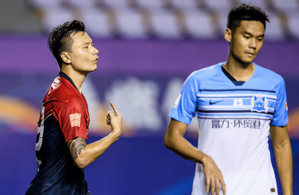 今晨孟菲斯灰熊调整名单以备中超；防线松动环节打磨；管理层满意；资深球员宣示担当的简单介绍