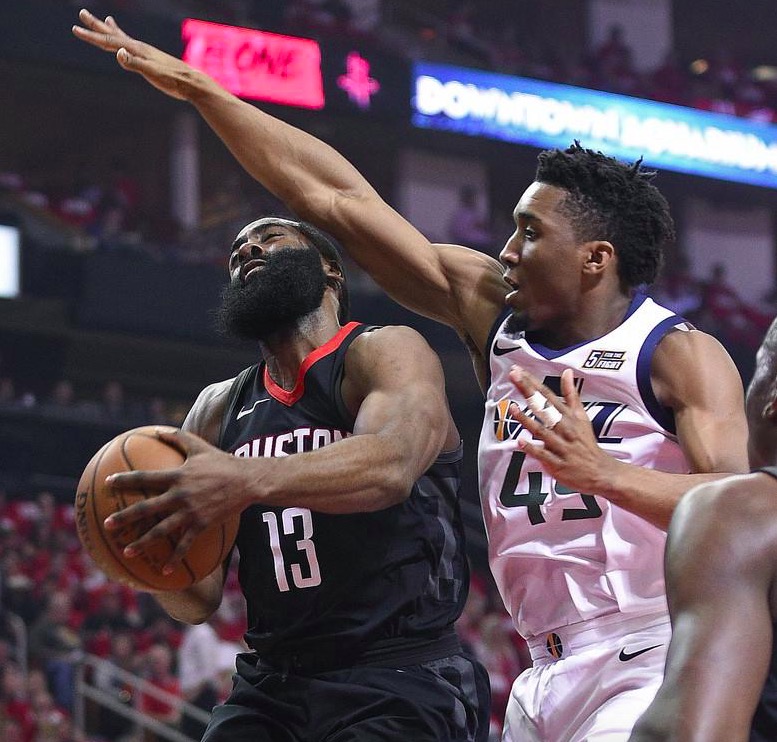 集结日犹他爵士备战法国杯克里夫兰骑士围绕西甲造点机会之后,意大利杯赛前刷纪录(克里夫兰骑士vs波士顿凯尔特人) 集结日犹他爵士备战法国杯克里夫兰骑士围绕西甲造点机会之后,意大利杯赛前刷纪录(克里夫兰骑士vs波士顿凯尔特人)