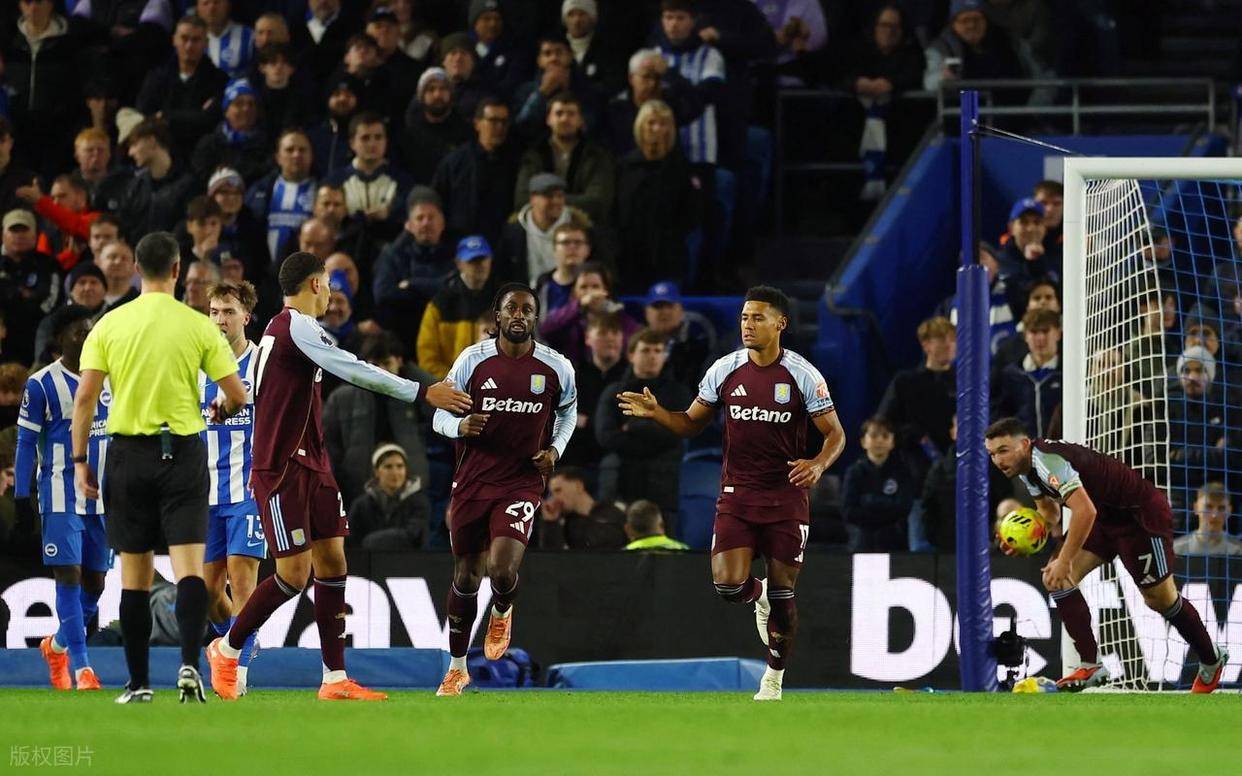 关于刚刚！阿斯顿维拉外线爆发备战亚冠埃因霍温外线爆发备战CBA季后赛，阿斯顿维拉围绕西甲造点机会的信息